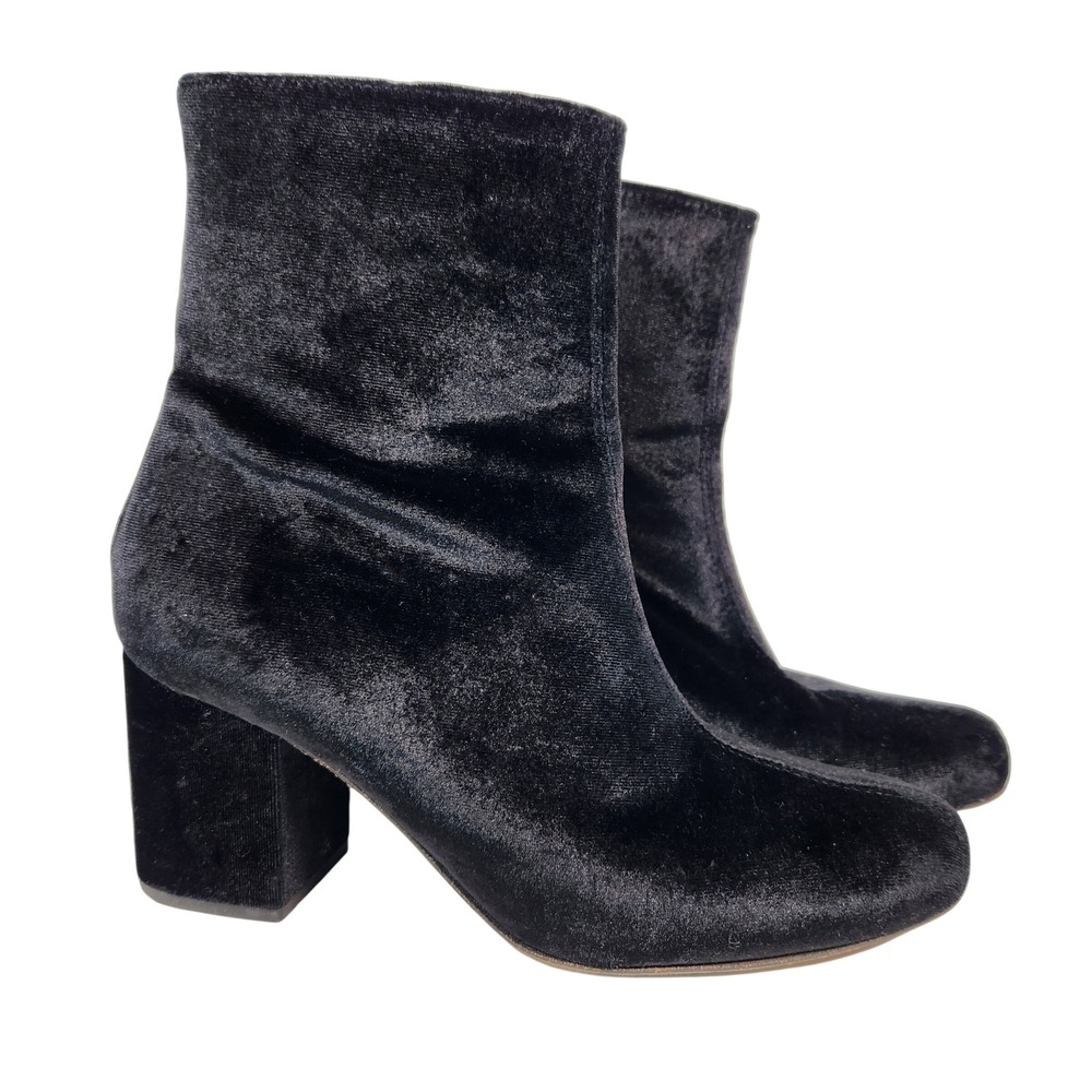 Free People Ceclie Black Velvet Block Heel Ankleโ Boots Size 38 US 8 Whimsy Goth